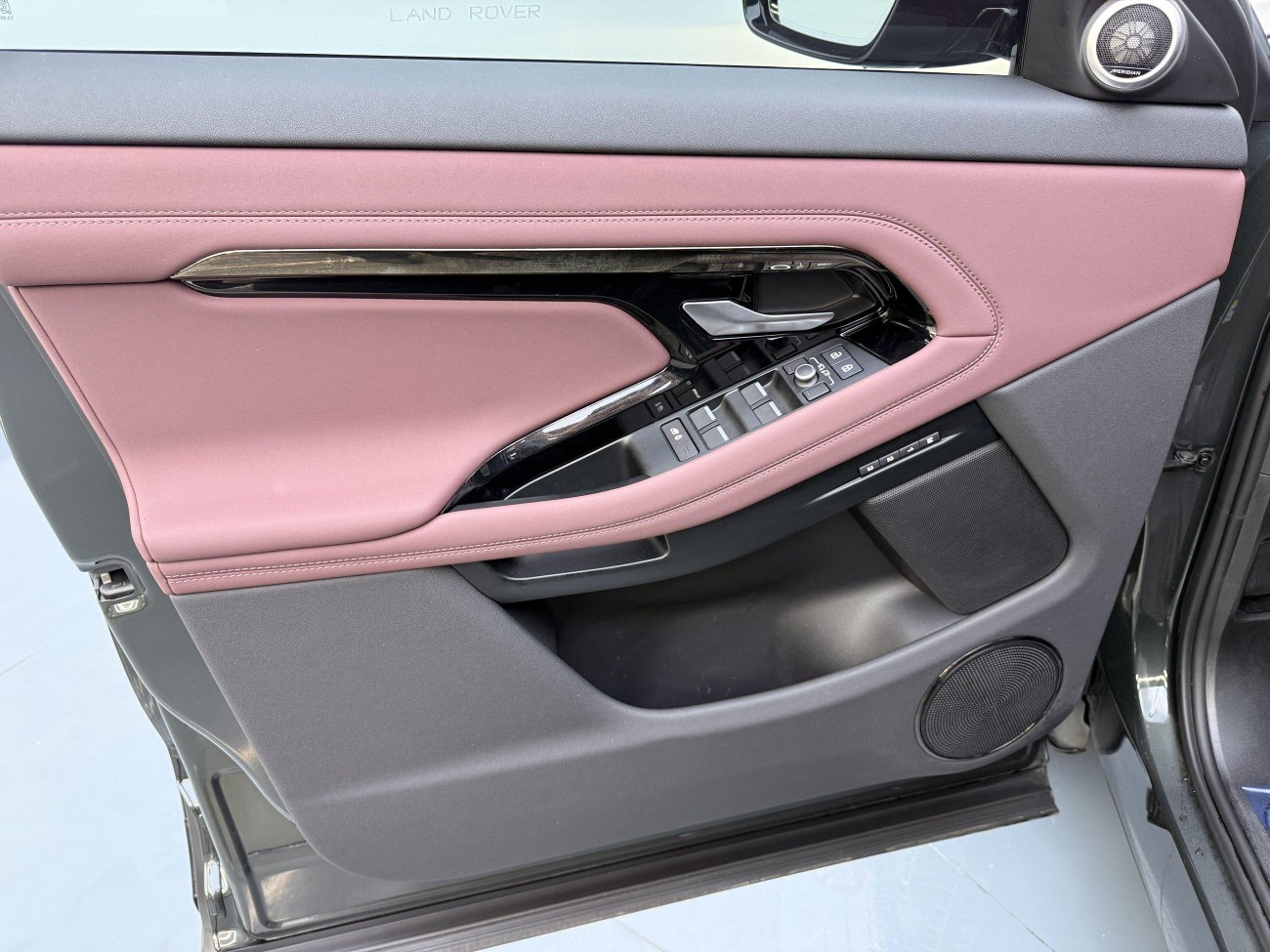 Land Rover Range Rover 2024