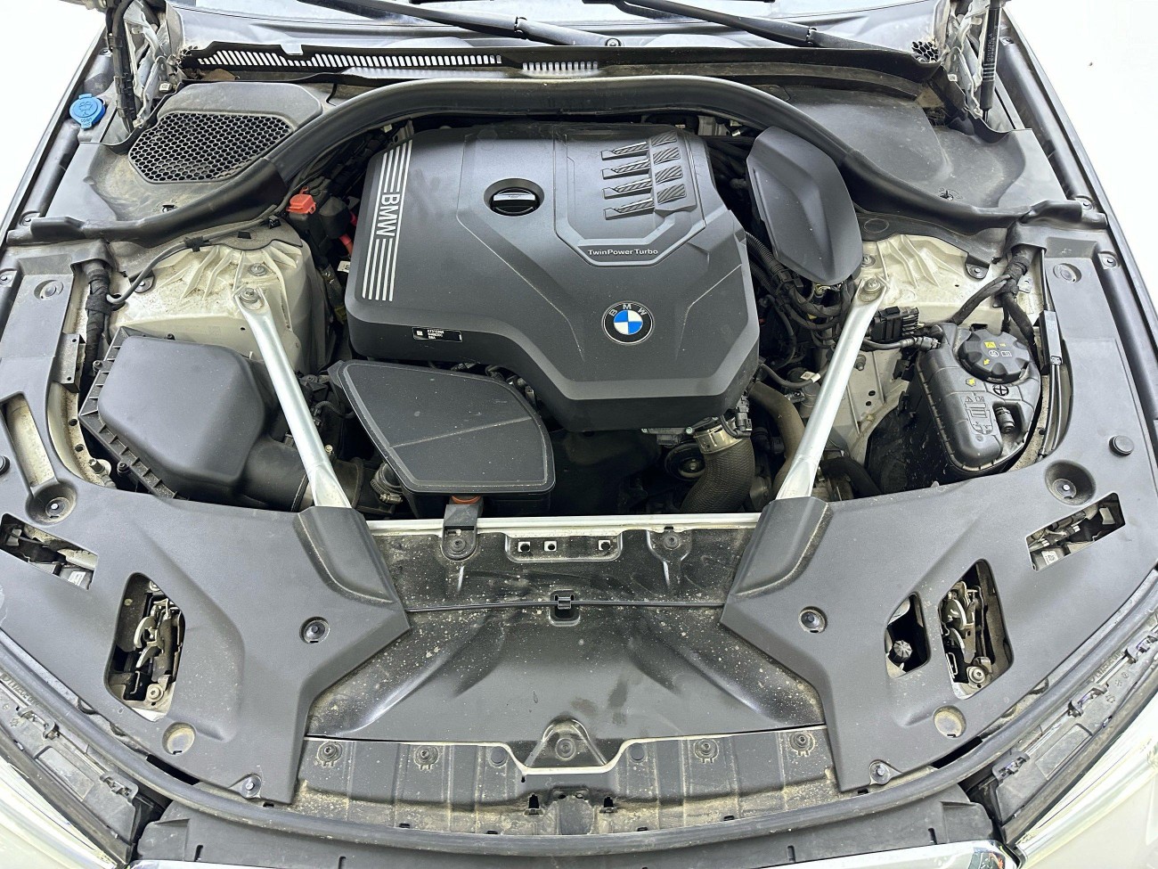 BMW 525Li 2023