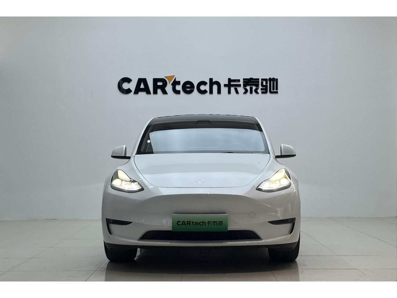Tesla Model Y 2021