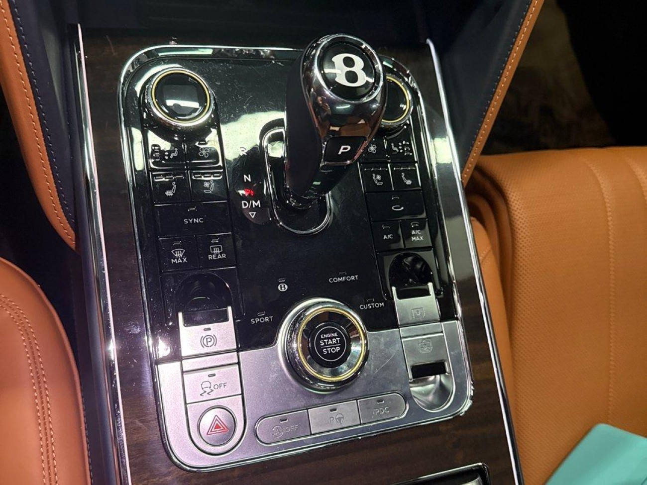 Bentley Flying Spur 2023