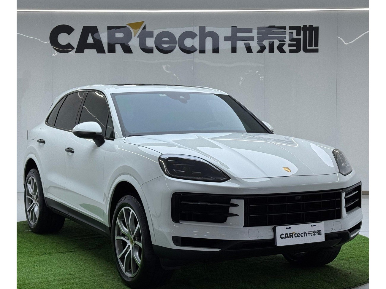 Porsche Cayenne 2024