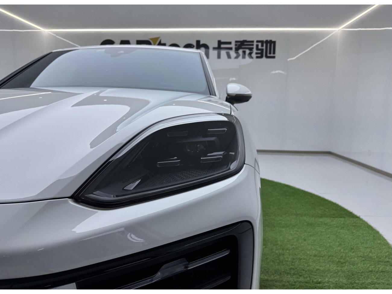 Porsche Cayenne 2024