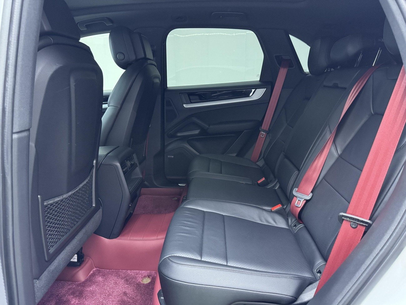 Porsche Cayenne 2024