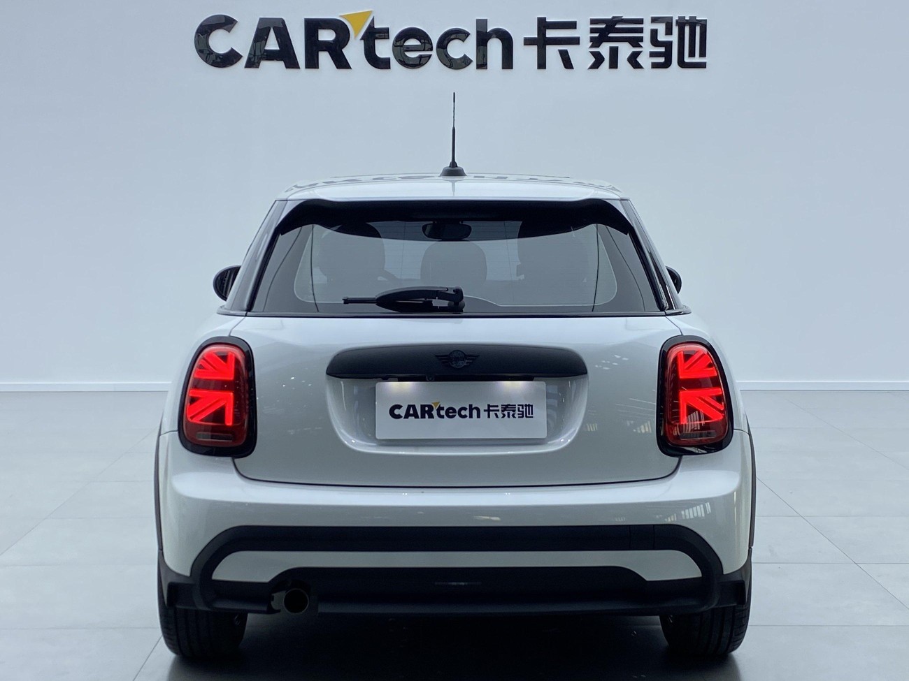 Mini ONE 2024