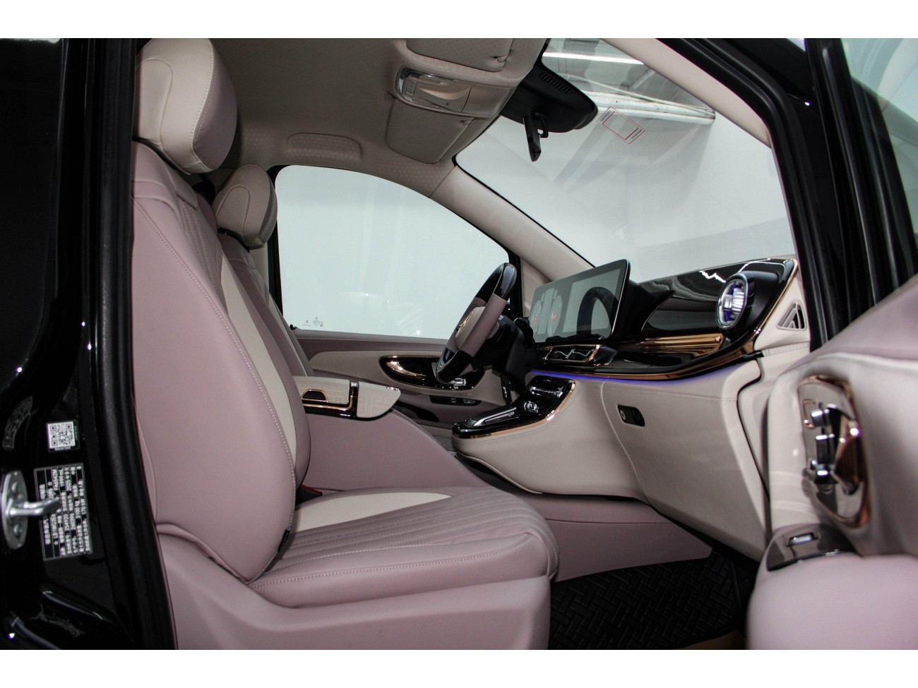 Mercedes-Benz 2024 2026