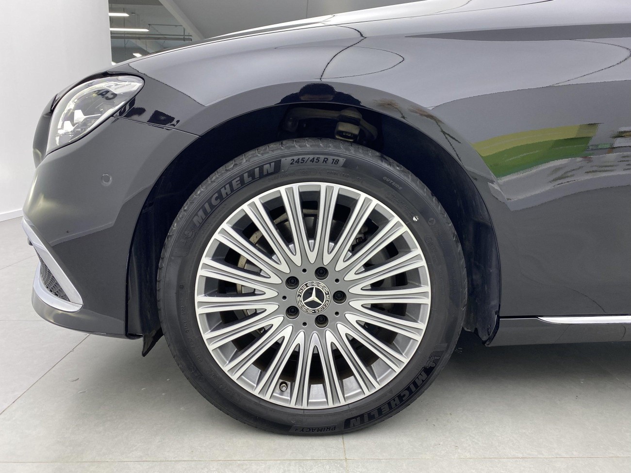 Mercedes-Benz E 300 L 2022
