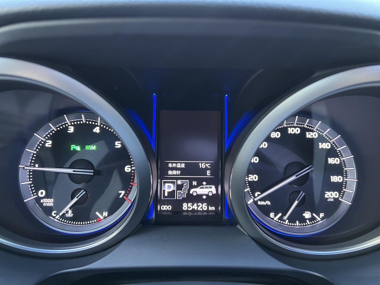 Toyota Prado 2016