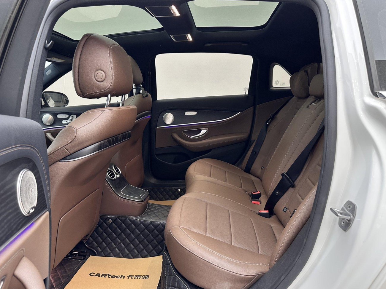 Mercedes-Benz E 300 L 2021