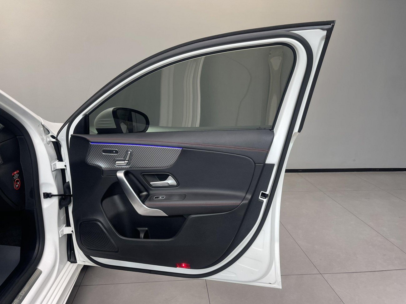 Mercedes-Benz A 200 L 2024