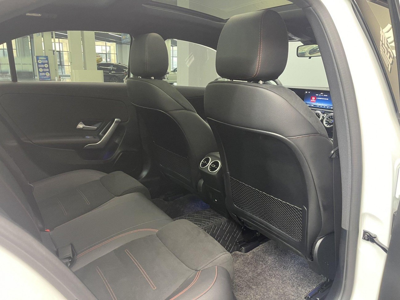Mercedes-Benz A 200 L 2024