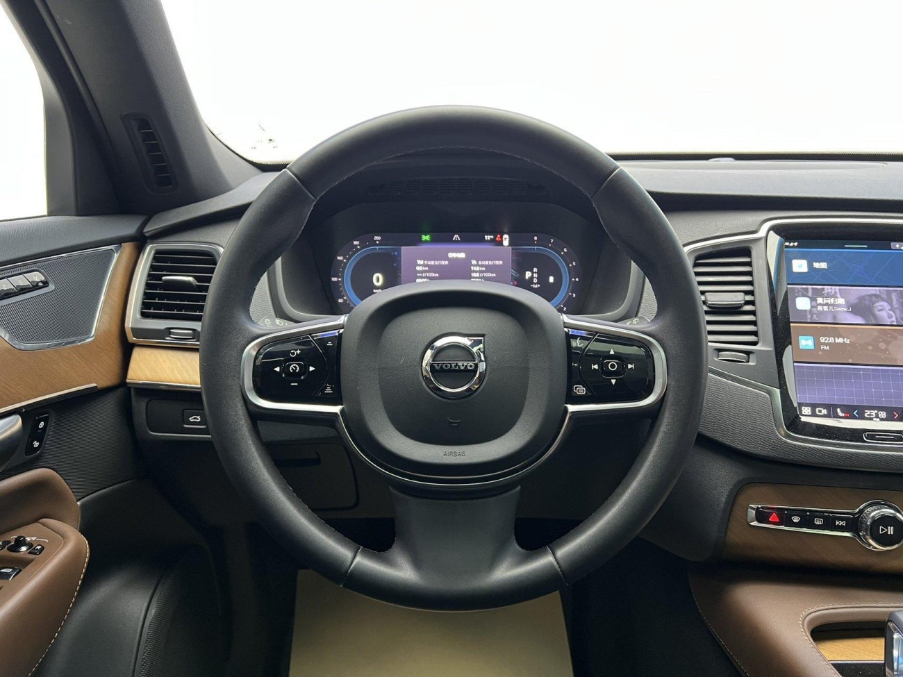 Volvo XC90 2023