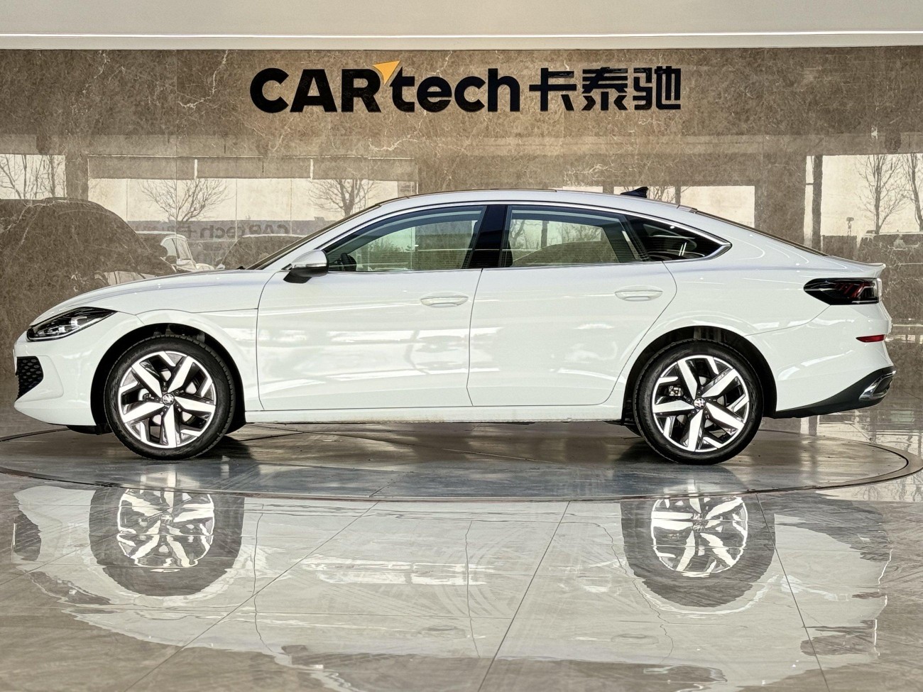 Volkswagen Lamando 2024