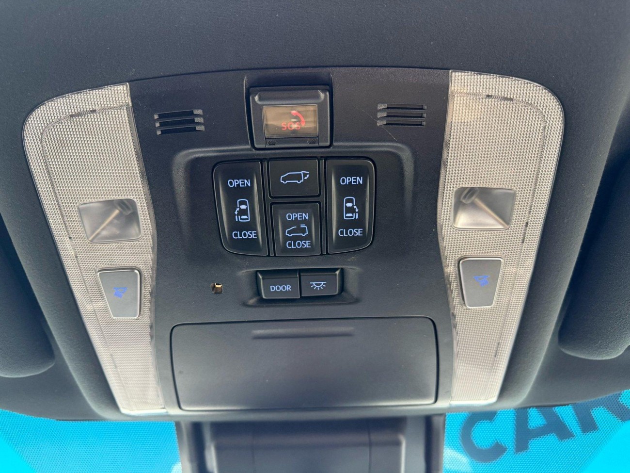 Toyota Alphard 2022