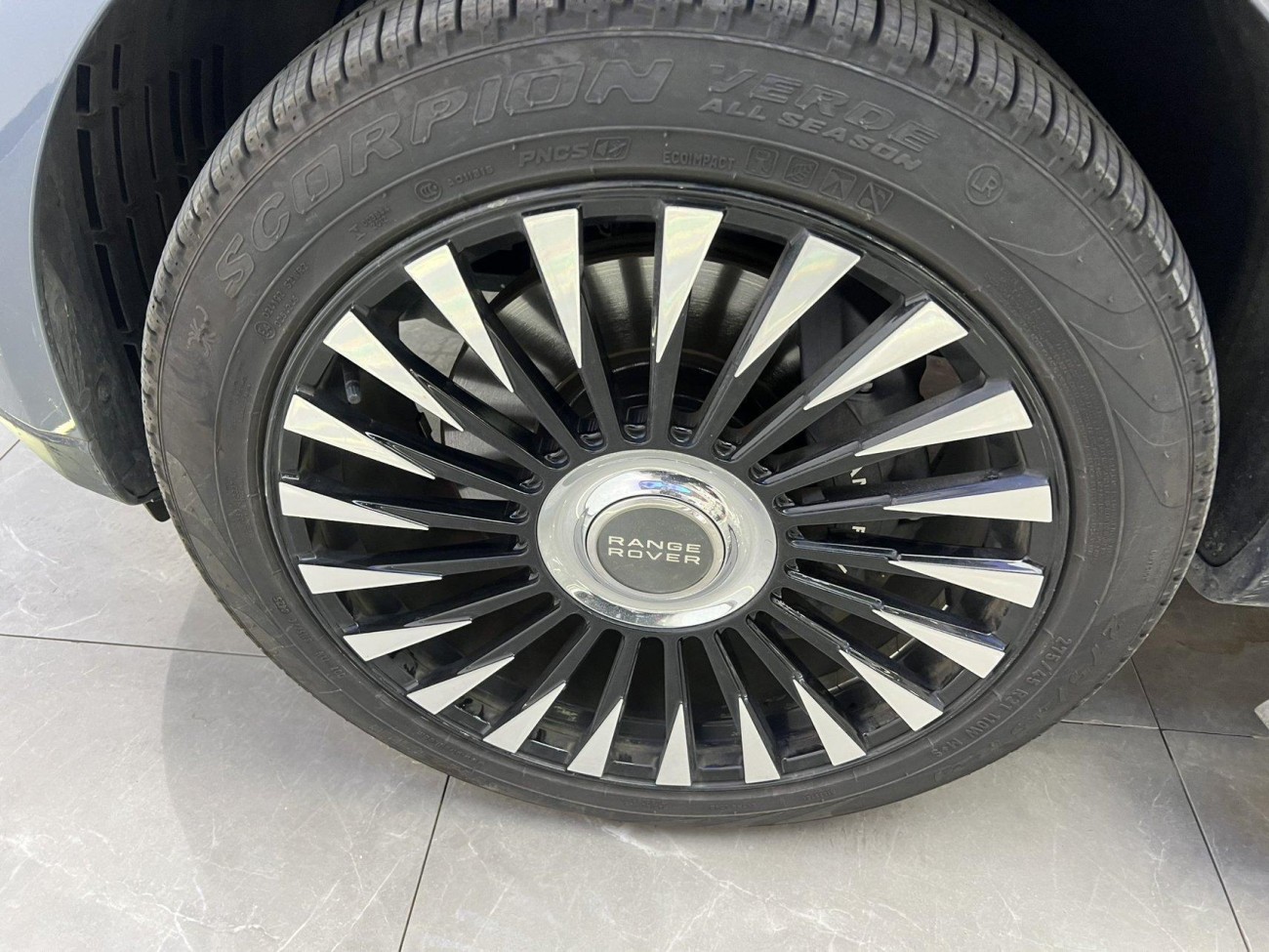 Land Rover Range Rover 2022