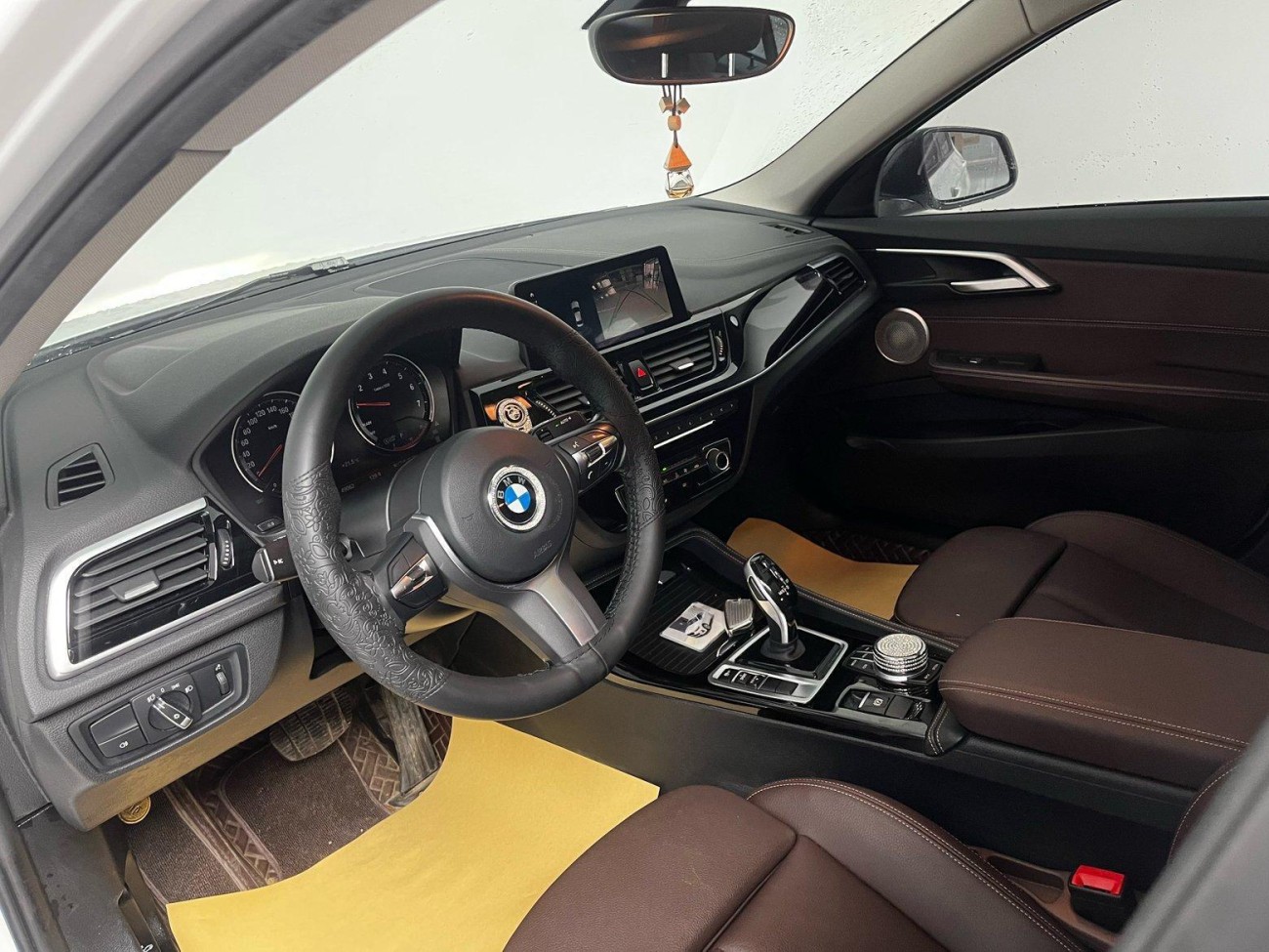 BMW 120i 2021