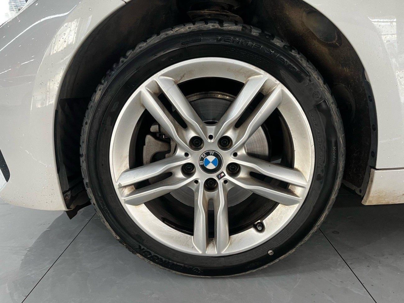 BMW 120i 2021