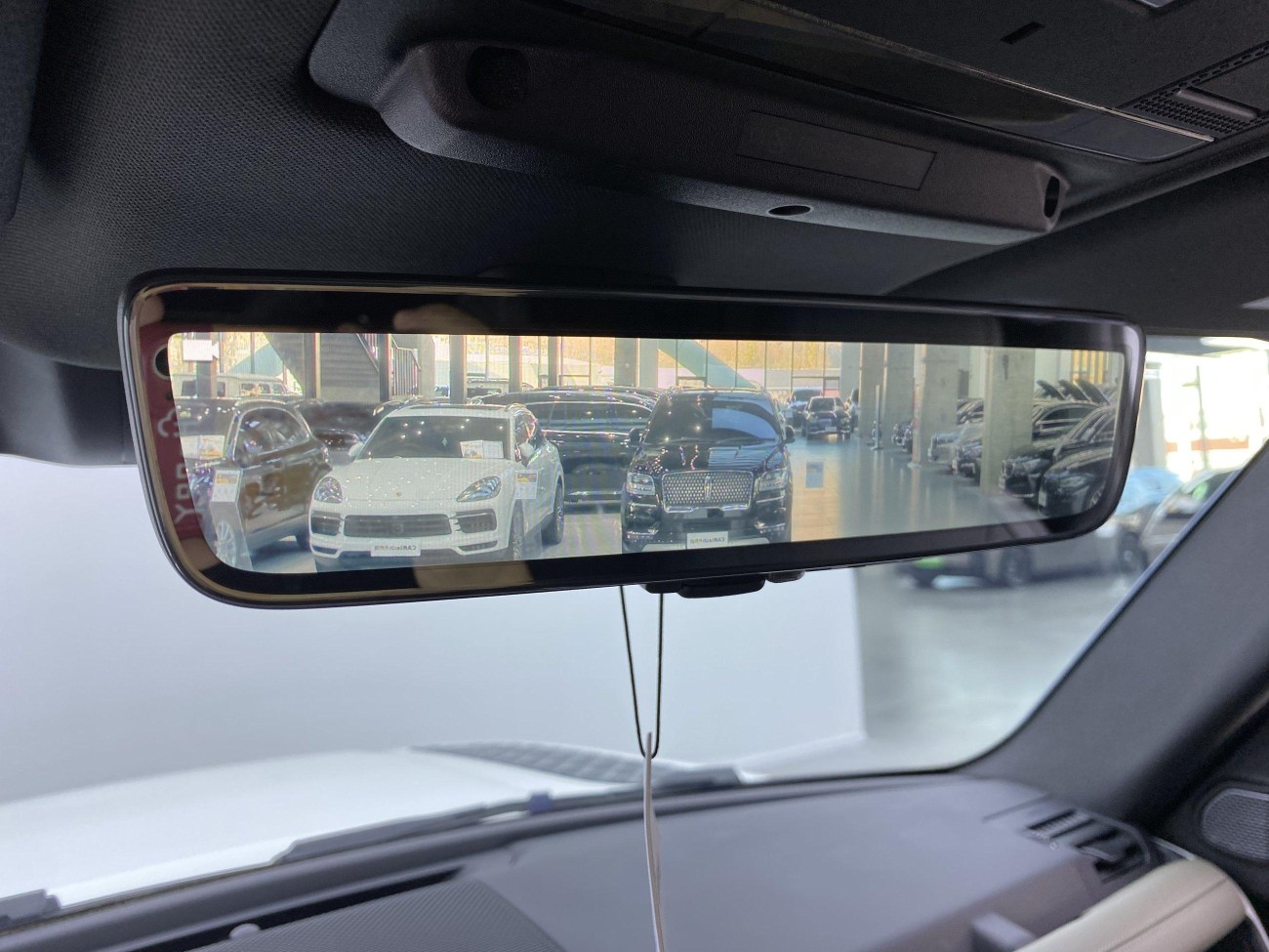 Land Rover Defender 2022
