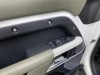 Land Rover Defender 2022