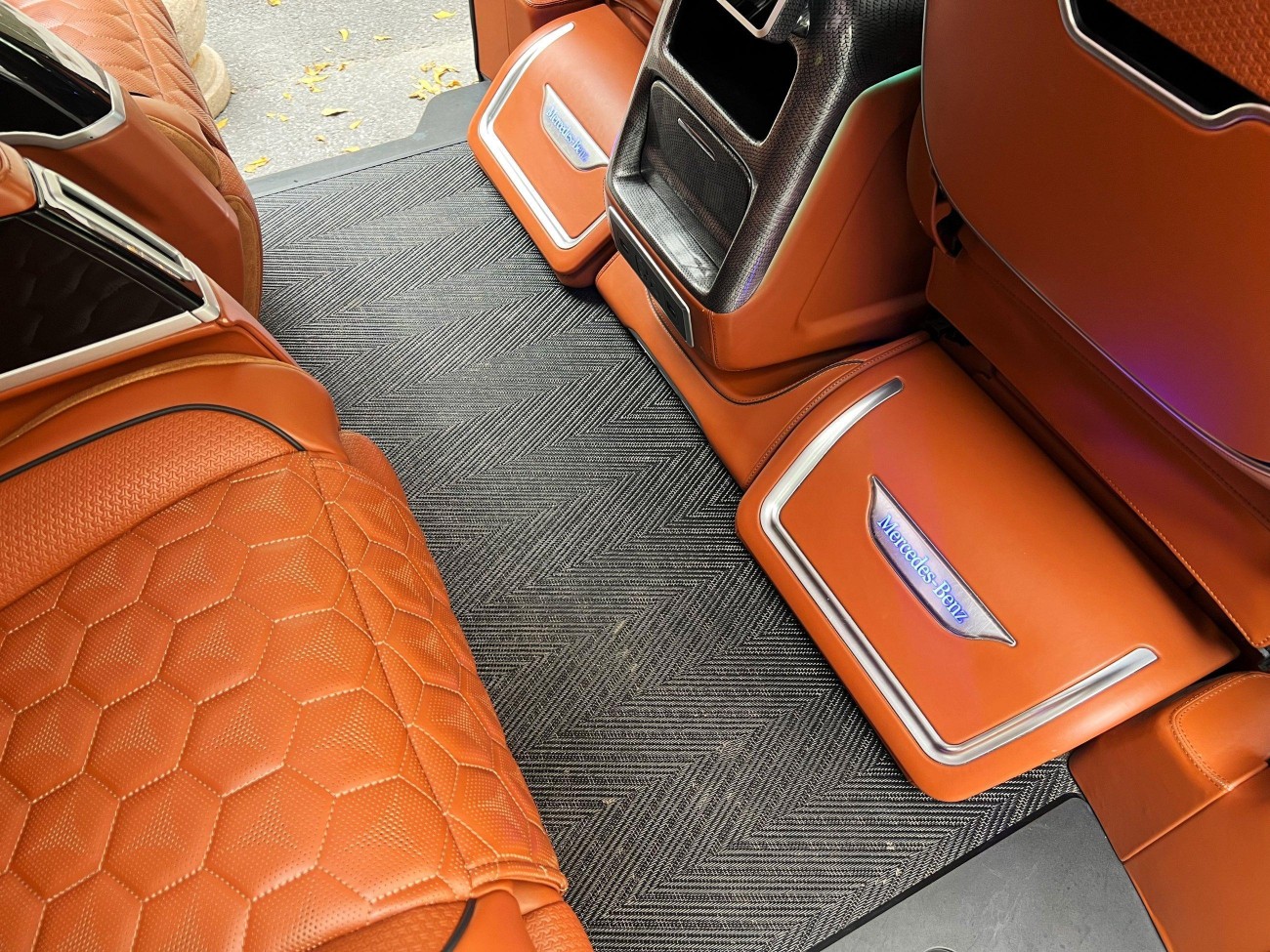 Mercedes-Benz 2022