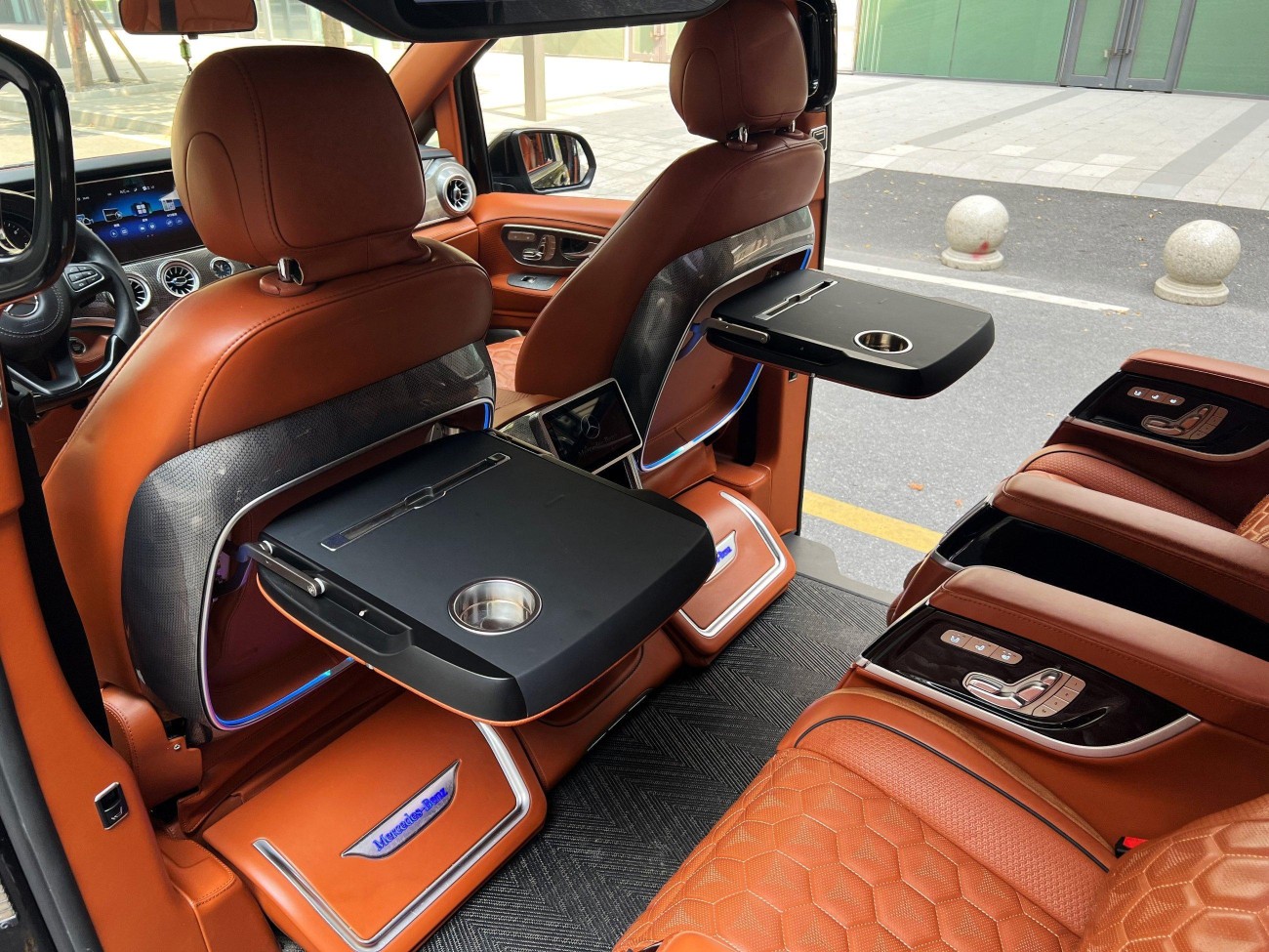 Mercedes-Benz 2022