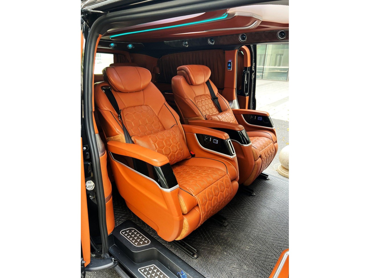 Mercedes-Benz 2022