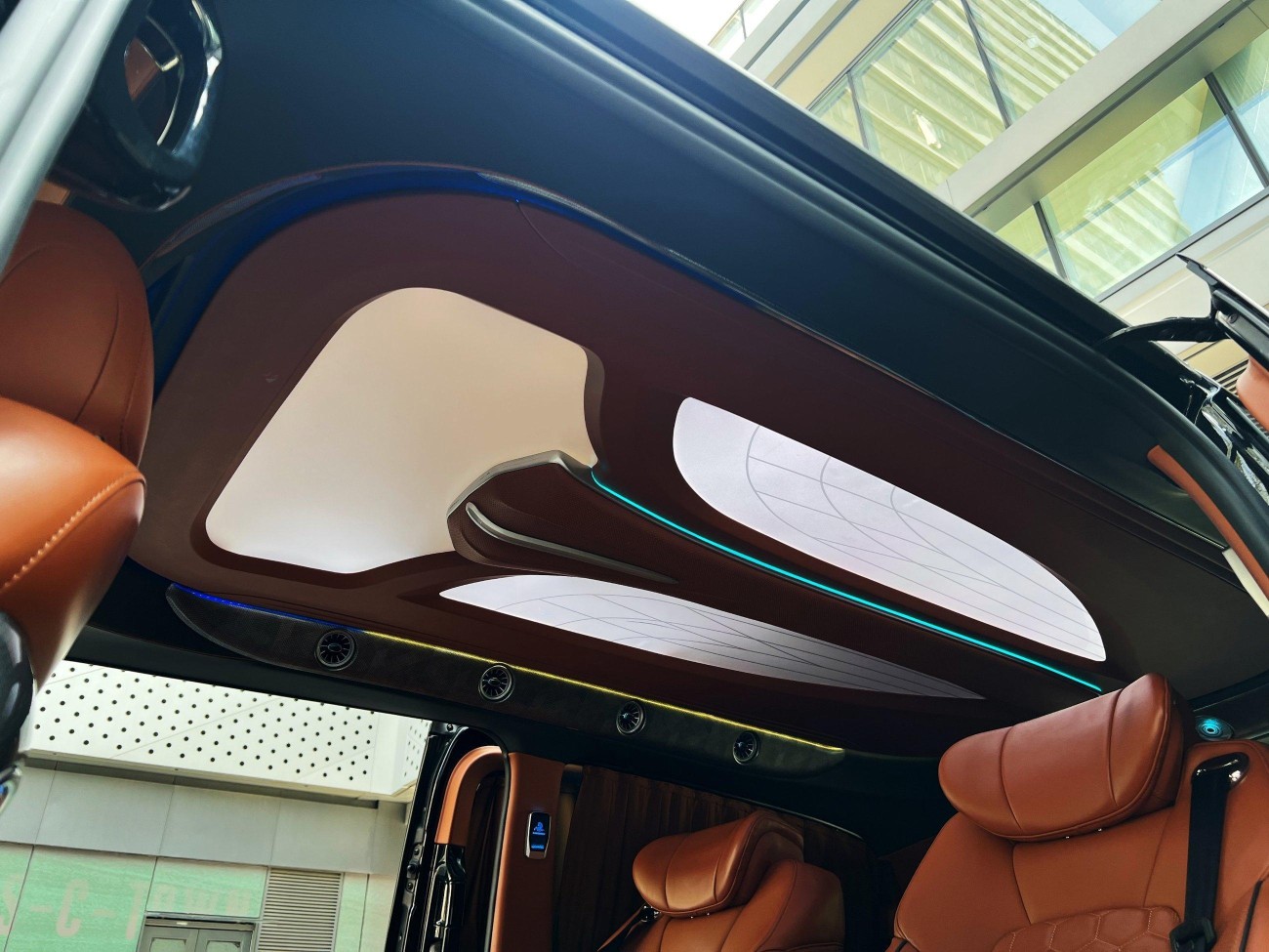 Mercedes-Benz 2022