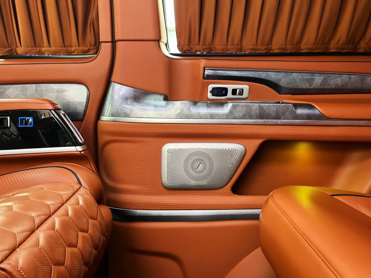 Mercedes-Benz 2022