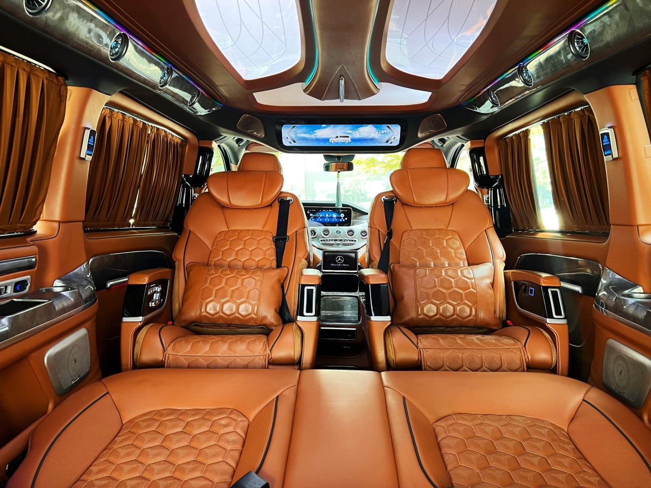 Mercedes-Benz 2022
