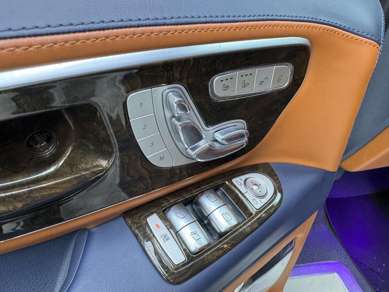 Mercedes-Benz 2023