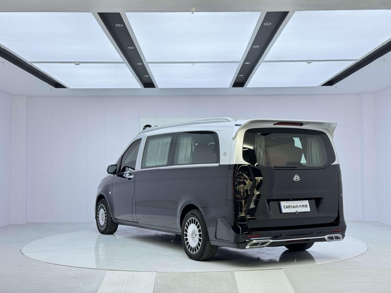Mercedes-Benz 2023