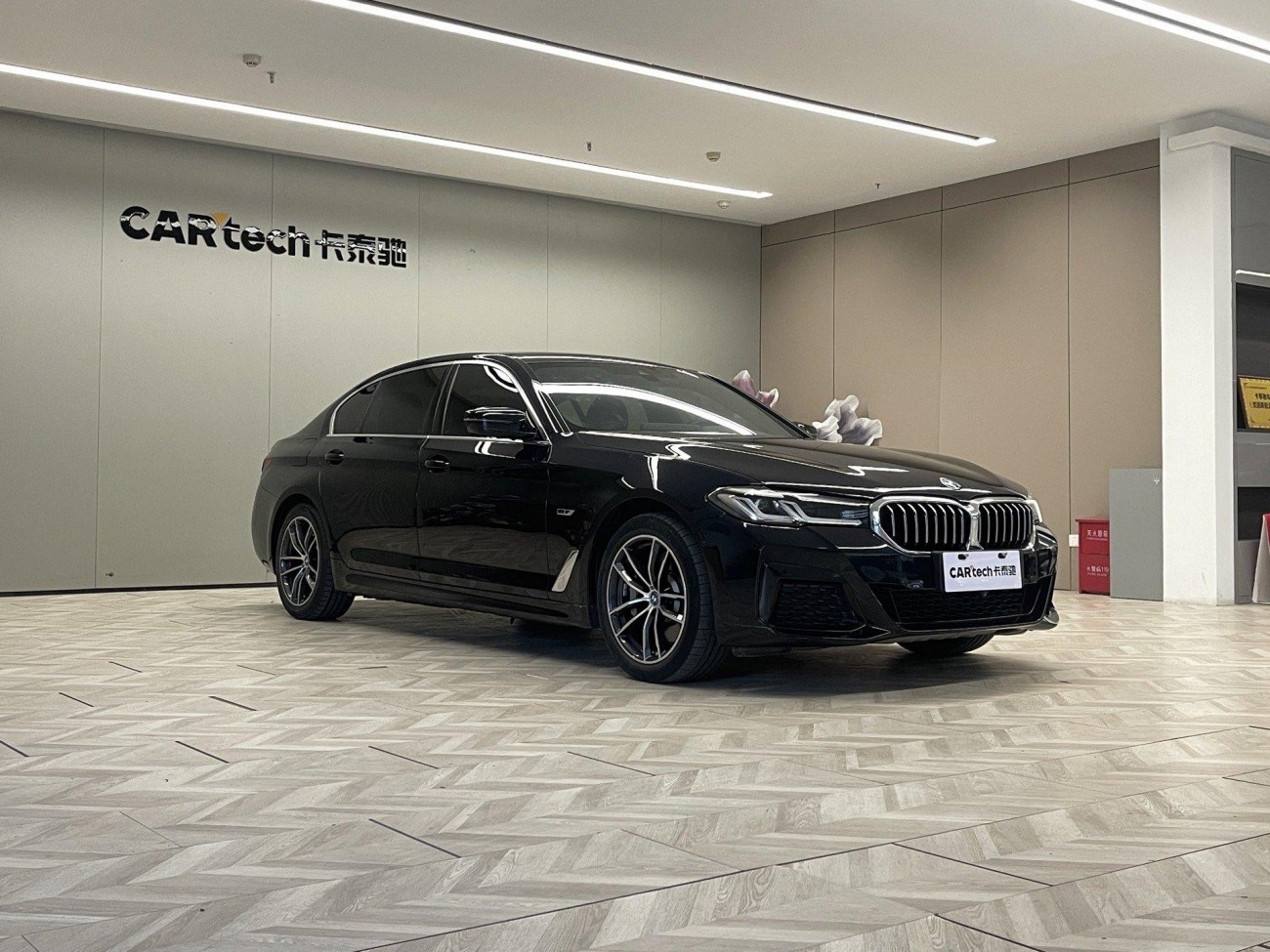 BMW 535Le 2021