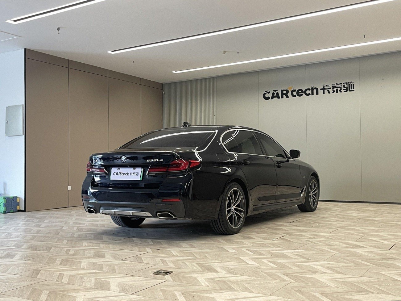 BMW 535Le 2021