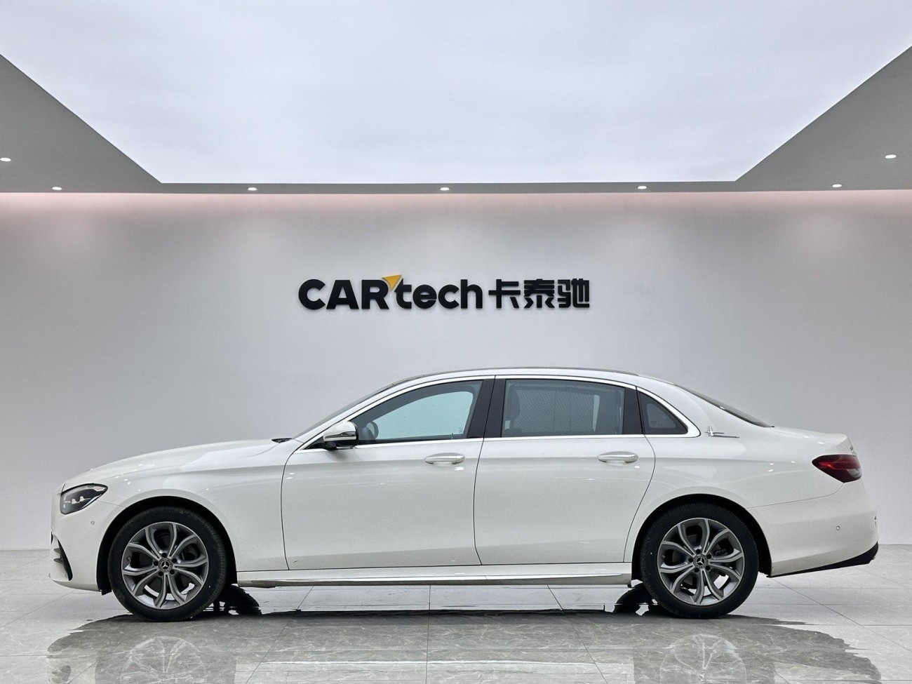 Mercedes-Benz E 300 L 2023