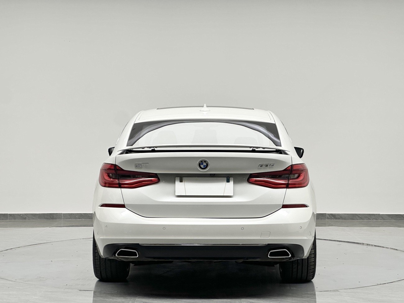 BMW 6GT 2022