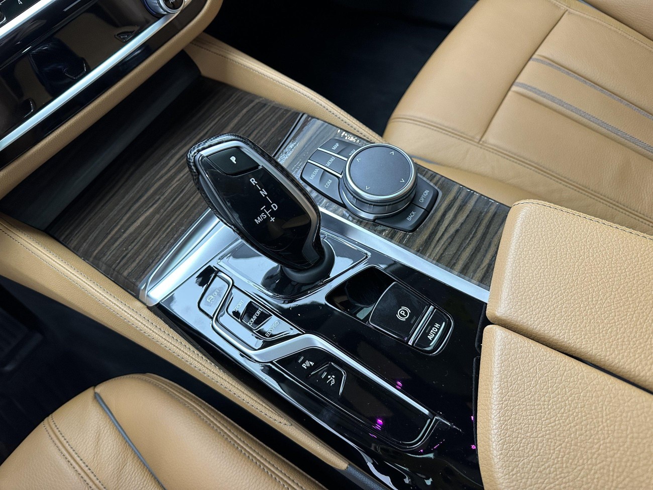 BMW 6GT 2022