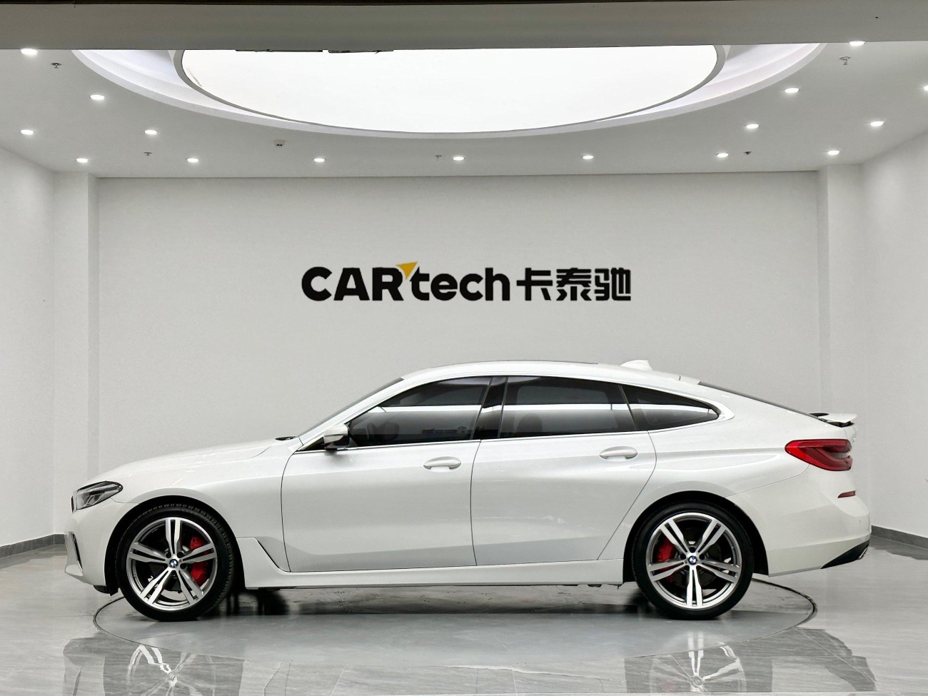 BMW 6GT 2022