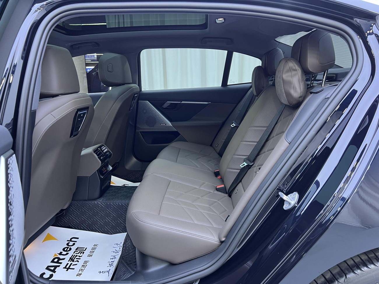 BMW 530Li 2025