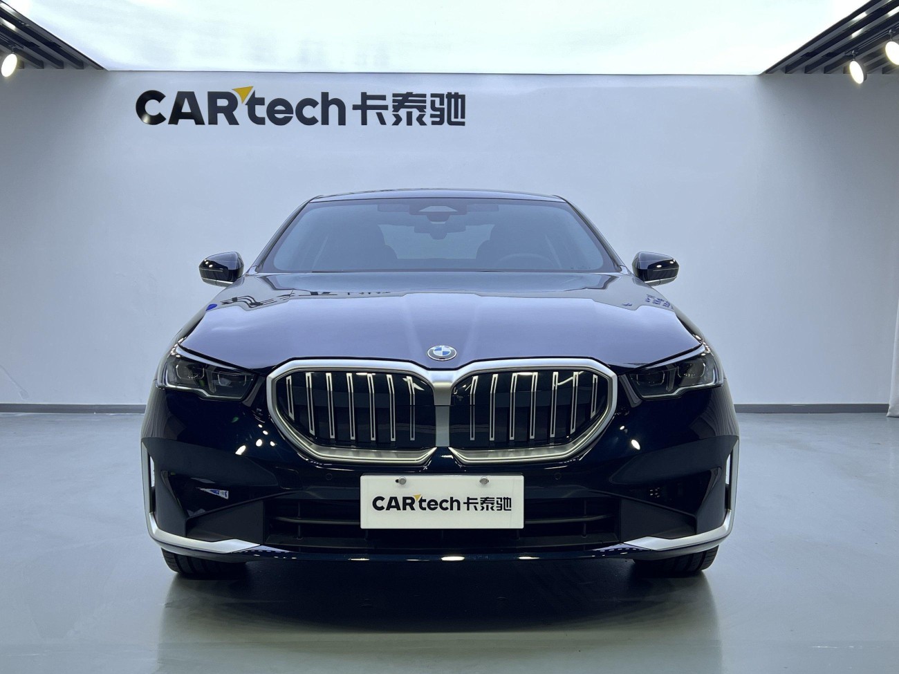 BMW 530Li 2025