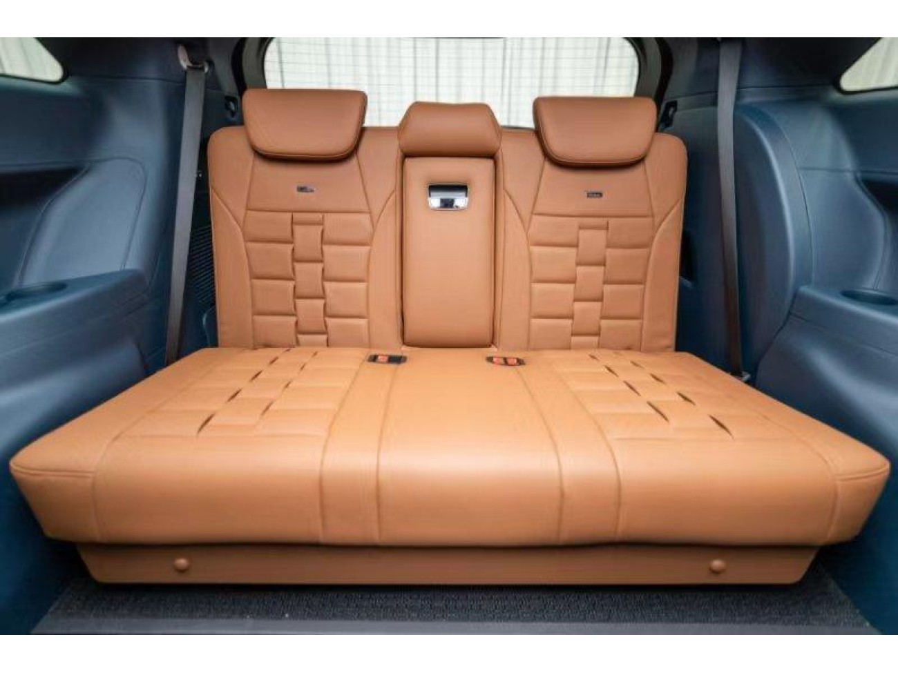Toyota Granvia 2025