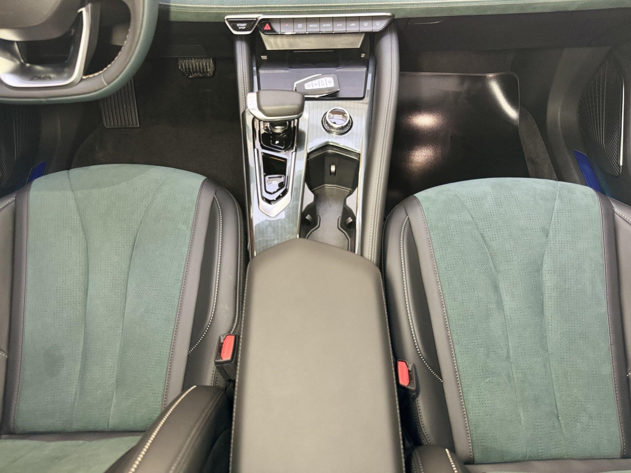 Geely Xingyue L 2025