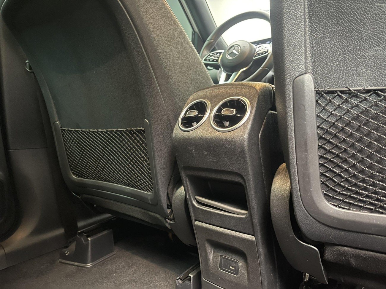 Mercedes-Benz GLB 2022