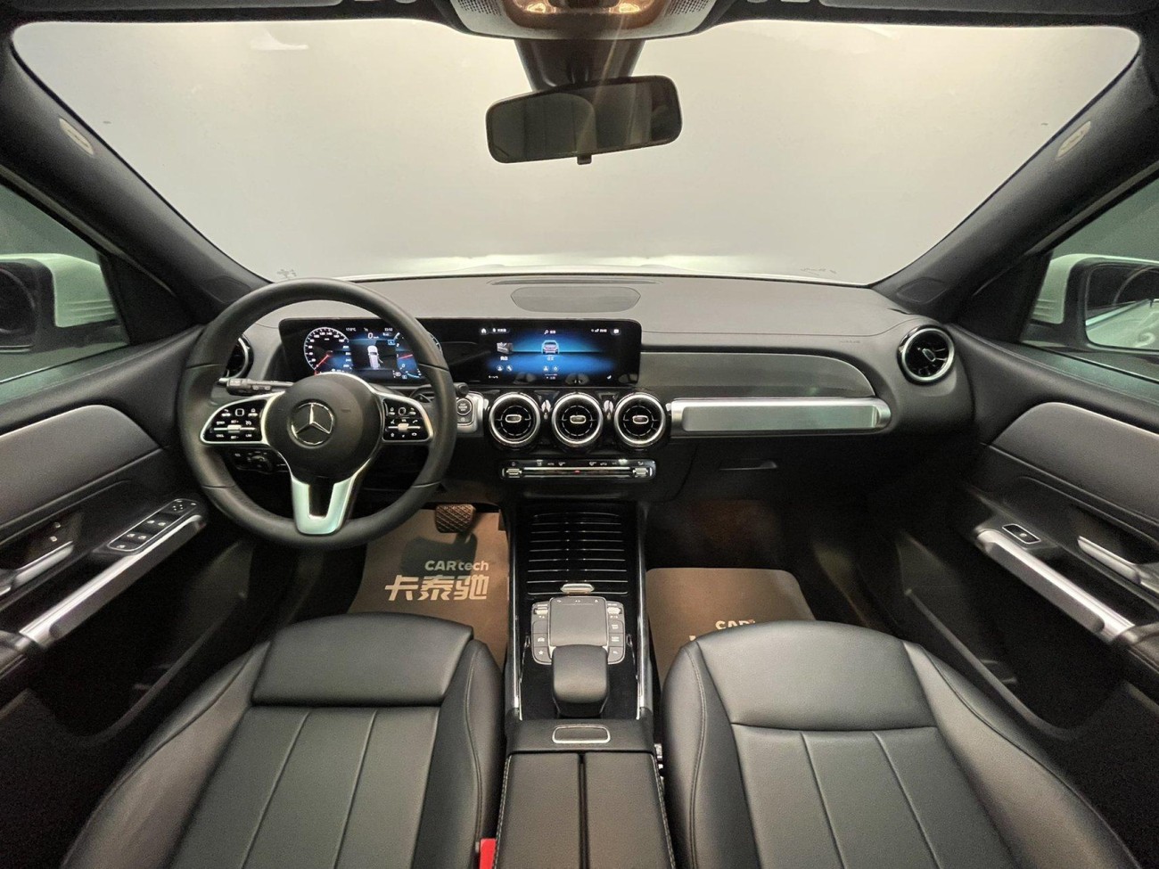 Mercedes-Benz GLB 2022