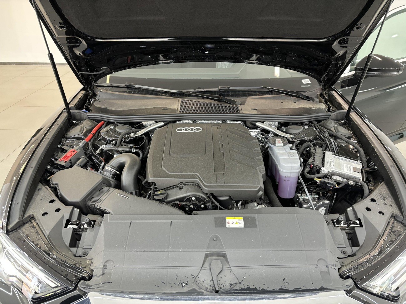 Audi A6L 40 TFSI 2025