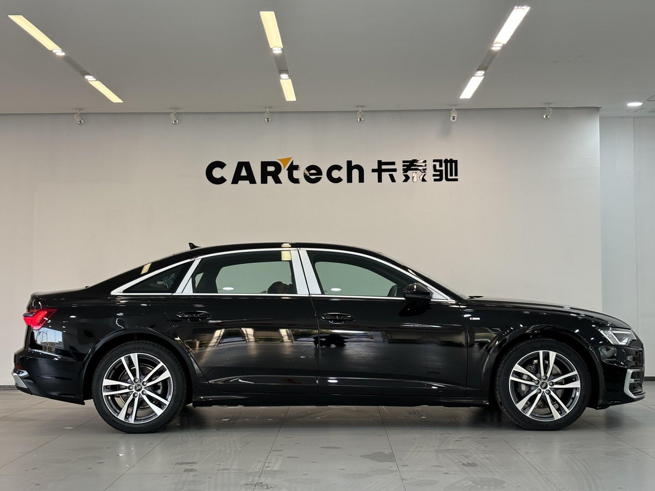 Audi A6L 40 TFSI 2025