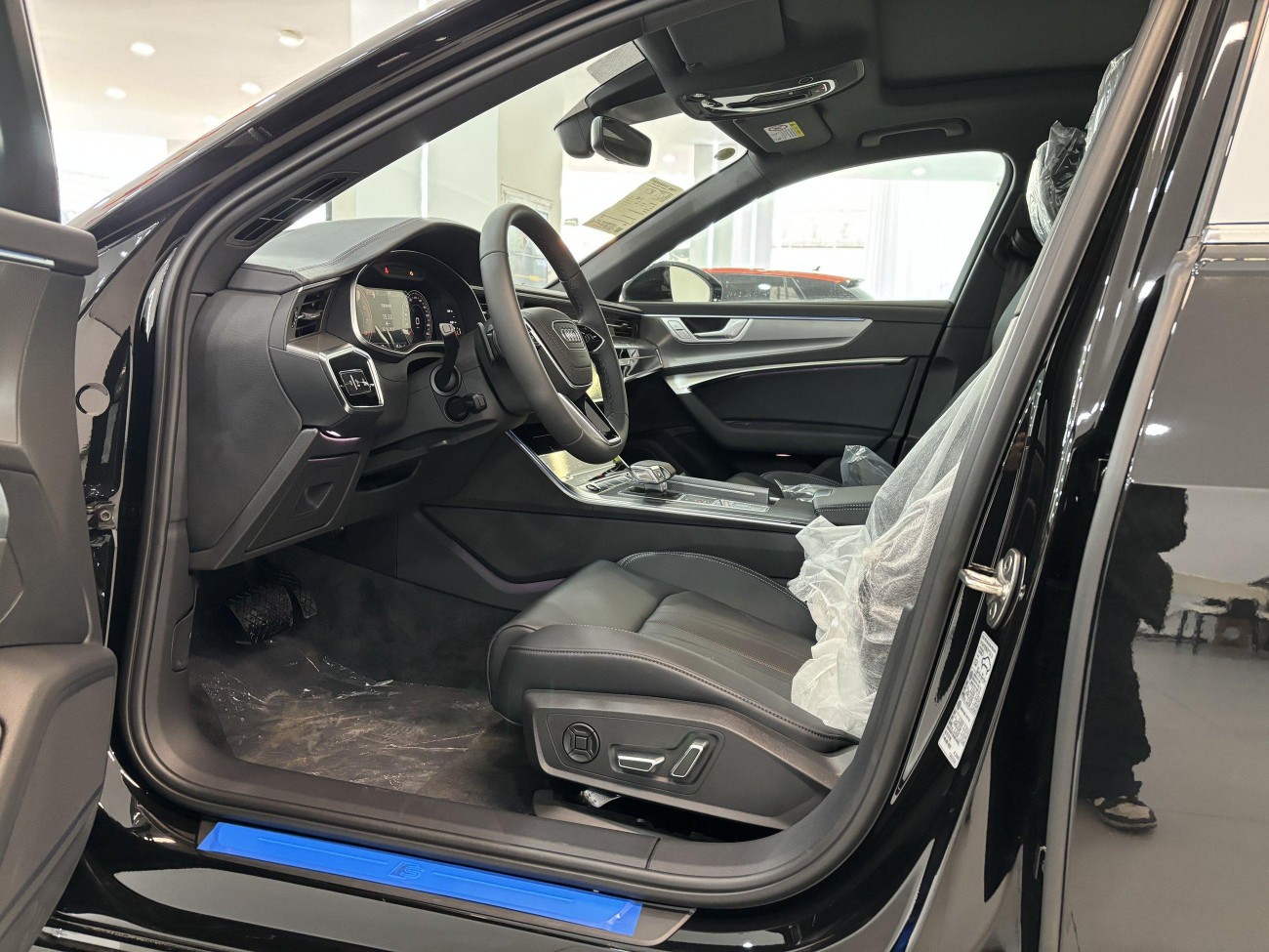 Audi A6L 40 TFSI 2025