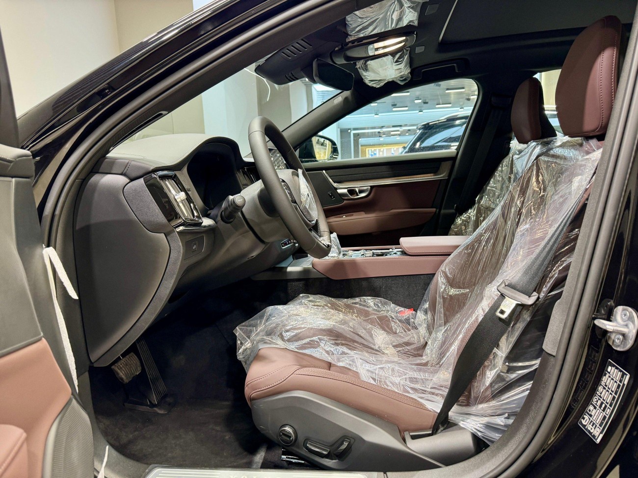 Volvo S90 2025