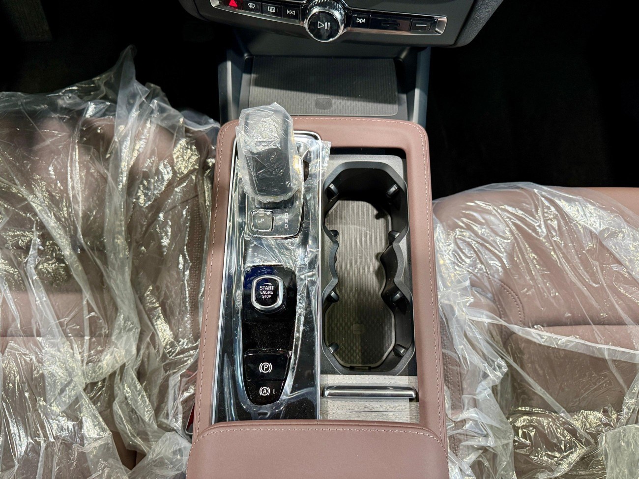 Volvo S90 2025
