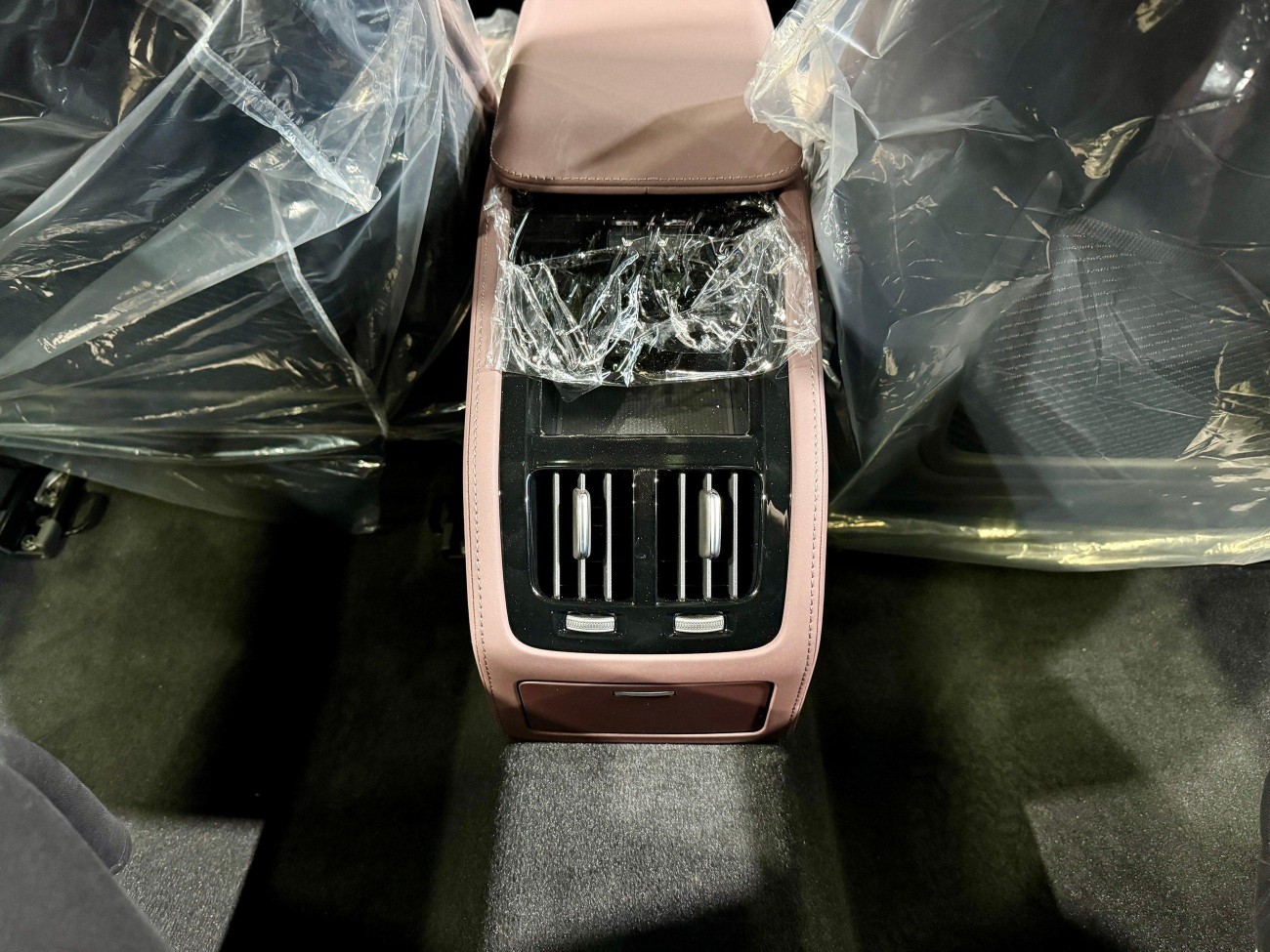 Volvo S90 2025
