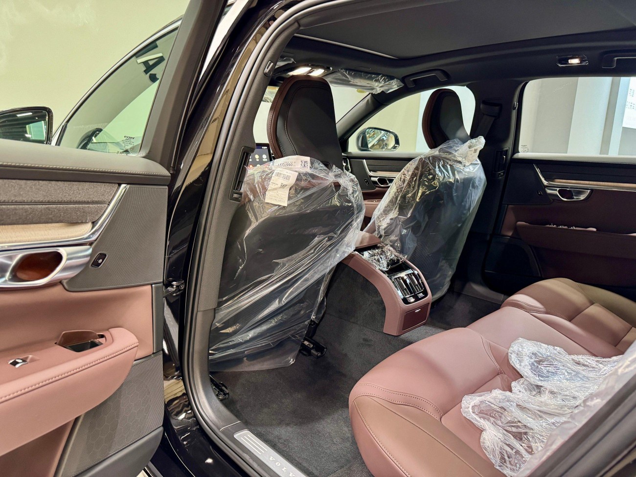 Volvo S90 2025