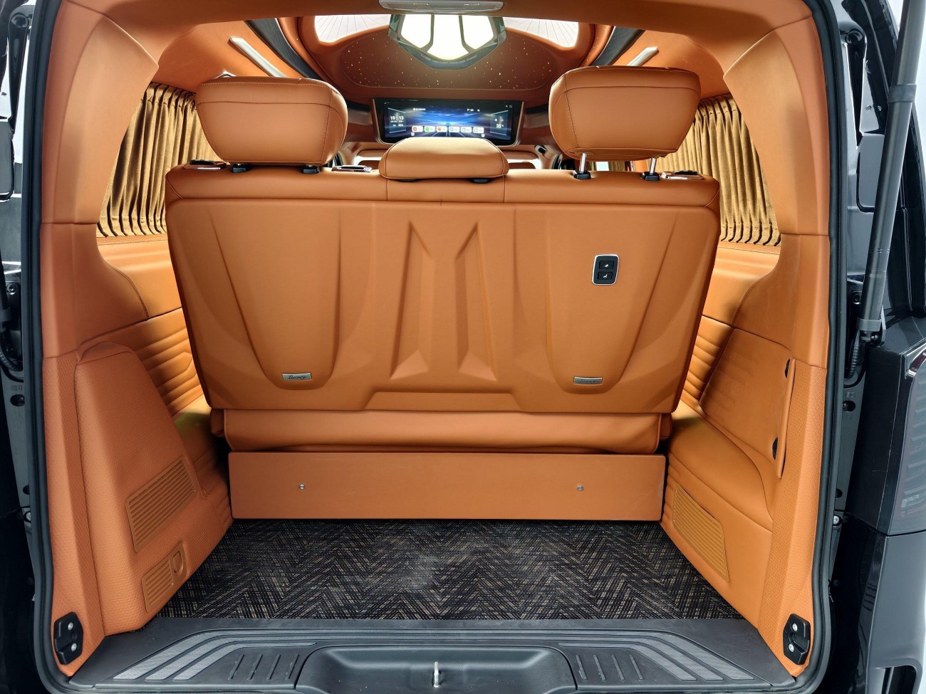 Mercedes-Benz 2024 2024